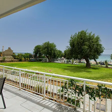 Eleni Seafront By Rentalspro Services-nea Moudania Halkidiki * Nea Moudania