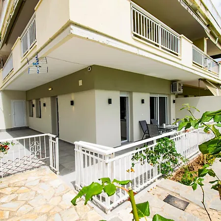 Eleni Seafront By Rentalspro Services-nea Moudania Halkidiki Lägenhet