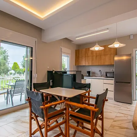 Eleni Seafront By Rentalspro Services-nea Moudania Halkidiki Apartament